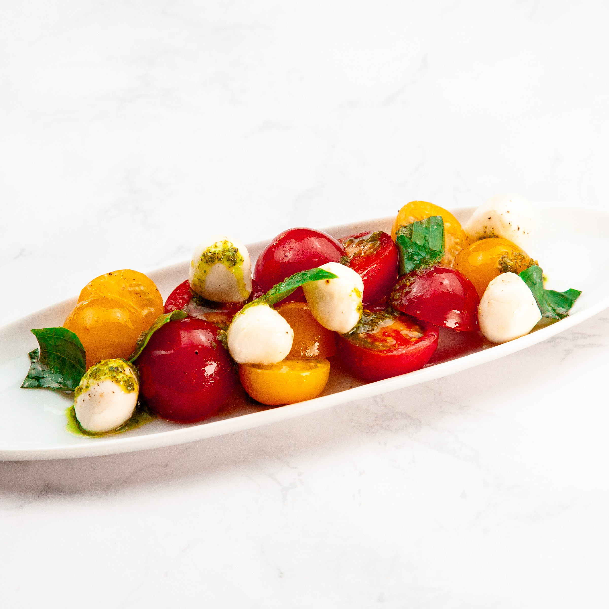 ”チェリーモッツァレラと2色ミニトマトのカプレーゼ”