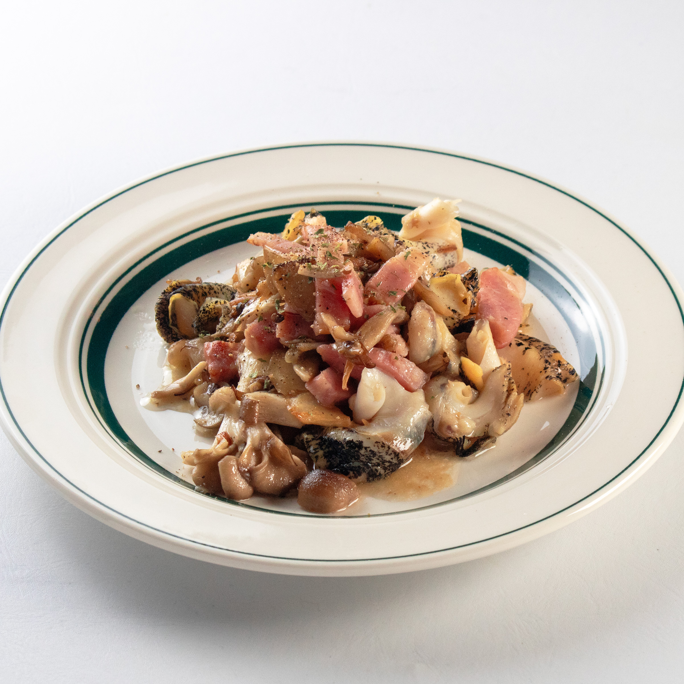 ”つぶ貝のエスカルゴ風”